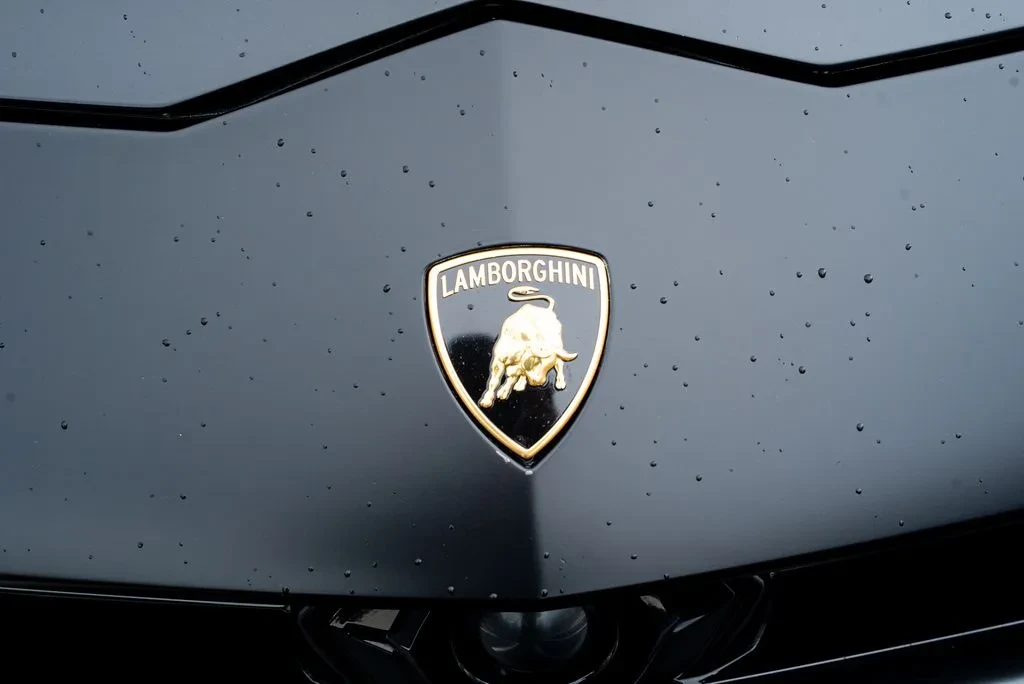2024 Lamborghini Urus - Image 8 of 31