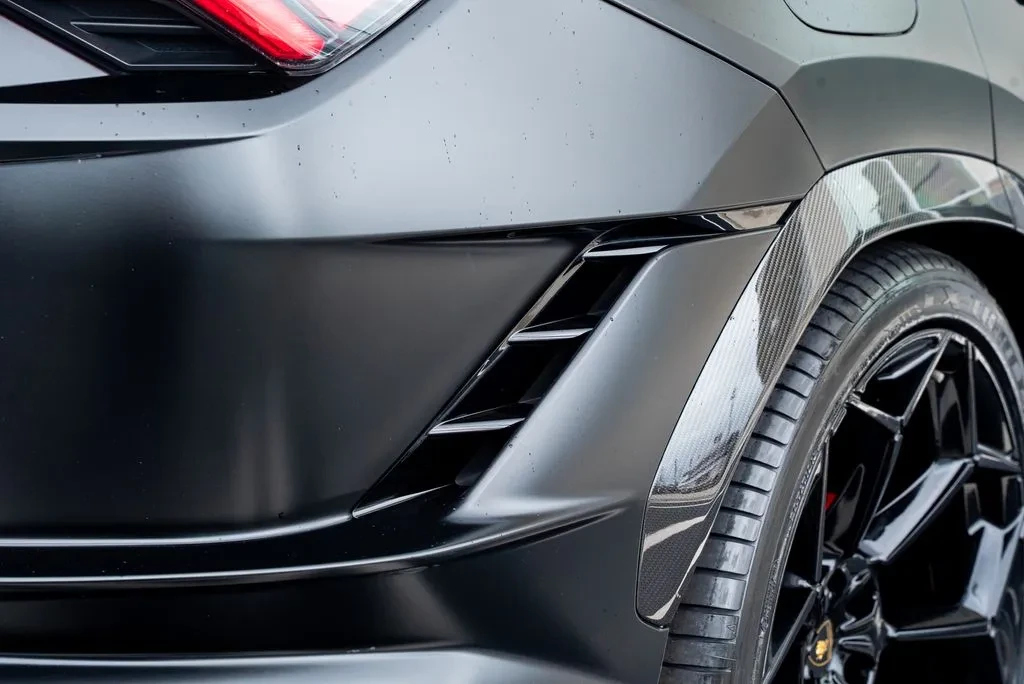 2024 Lamborghini Urus - Image 18 of 31