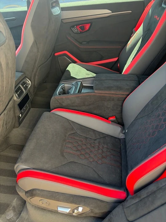 2024 Lamborghini Urus SE - Image 13 of 17