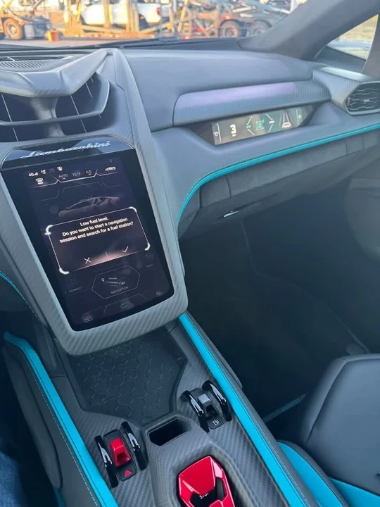 2024 Lamborghini Revuelto - Image 3 of 4