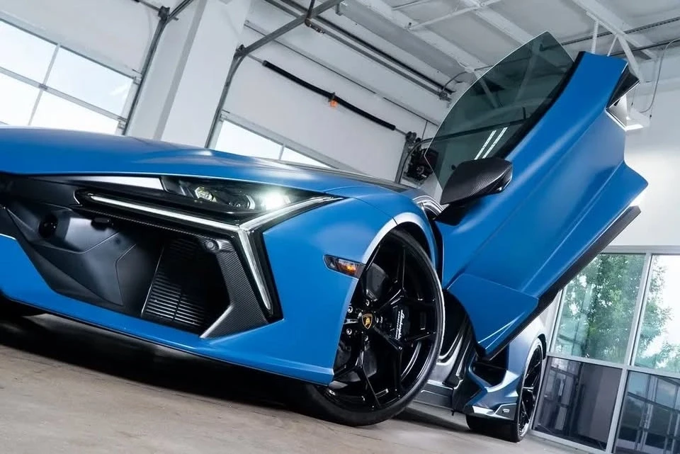 2024 Lamborghini Revuelto - Image 5 of 13