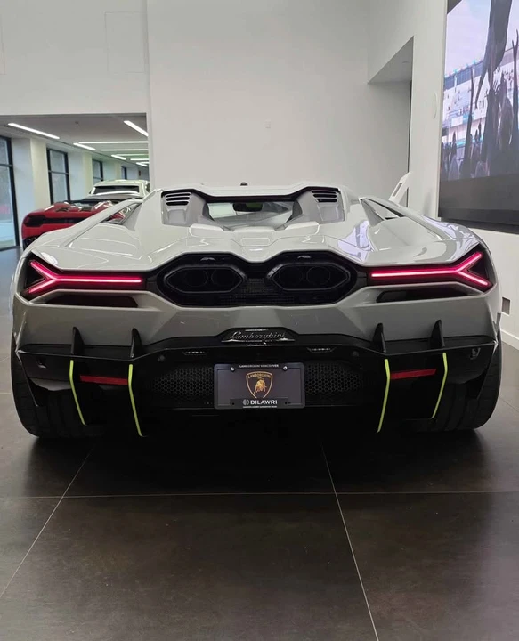 2024 Lamborghini Revuelto - Image 2 of 19