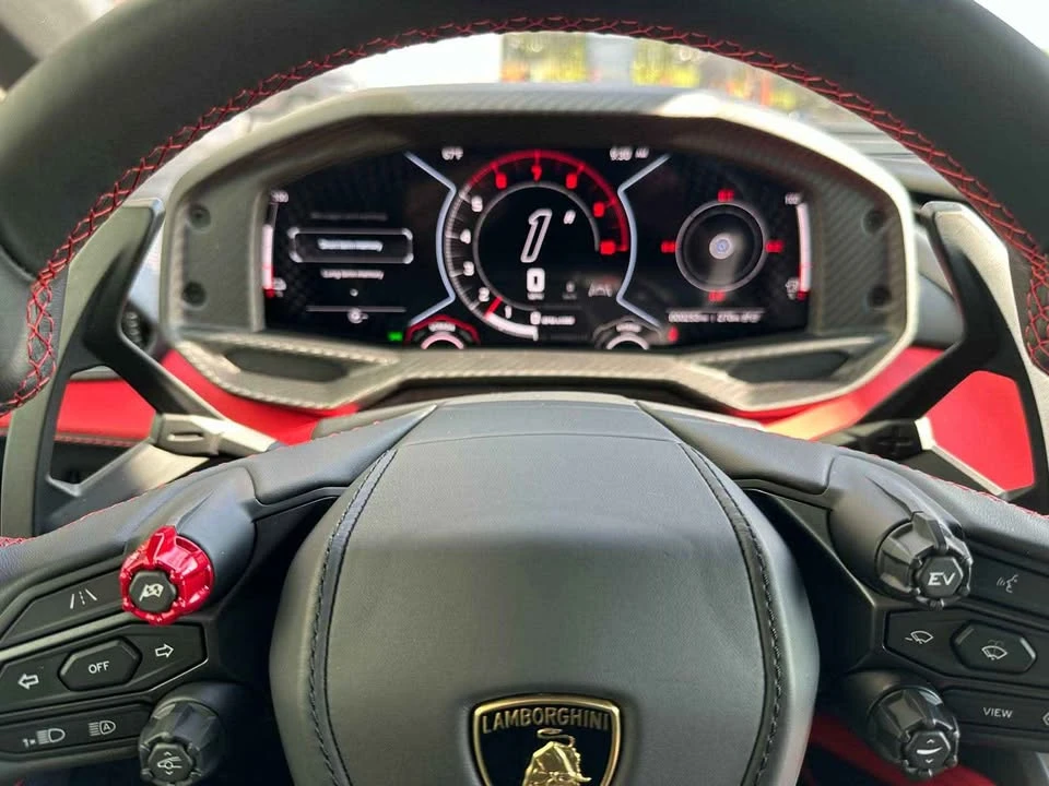 2024 Lamborghini Revuelto - Image 8 of 8