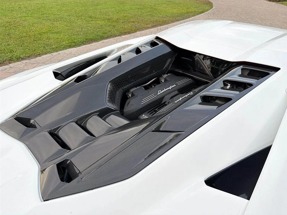 2024 Lamborghini Revuelto - Image 18 of 18