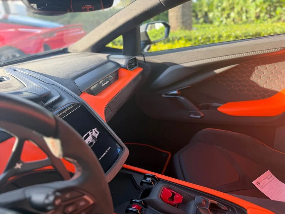2024 Lamborghini Revuelto - Image 18 of 18