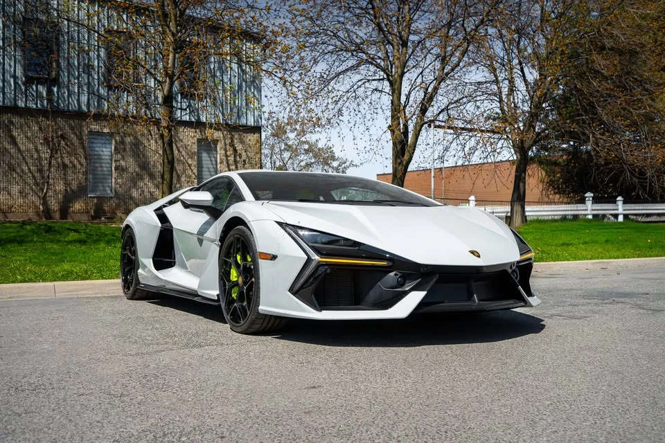 2024 Lamborghini Revuelto - Image 3 of 20