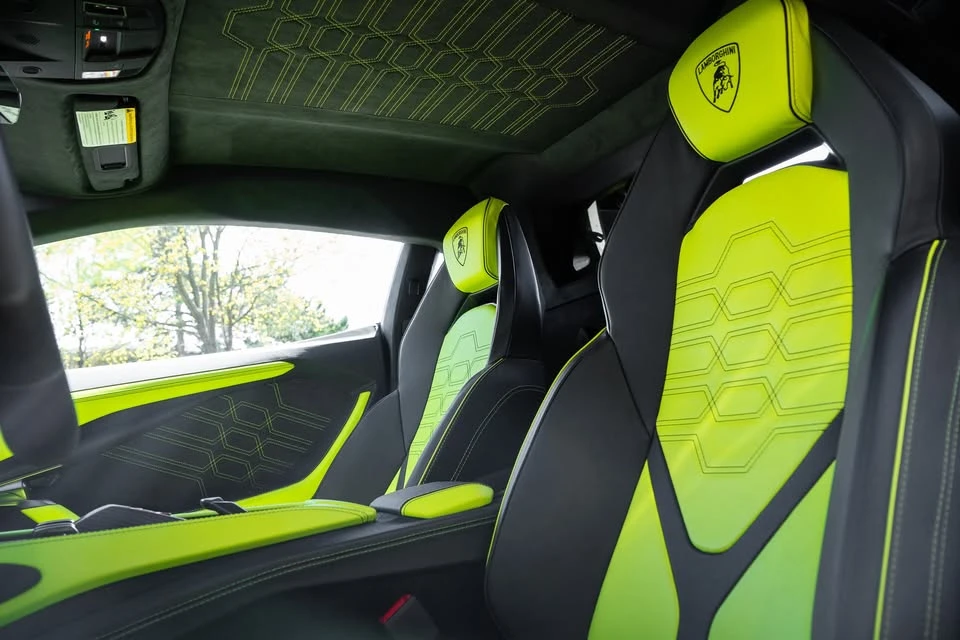 2024 Lamborghini Revuelto - Image 17 of 20