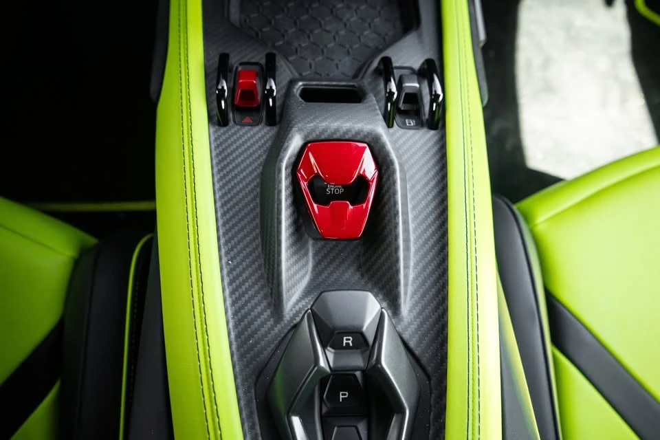2024 Lamborghini Revuelto - Image 12 of 20