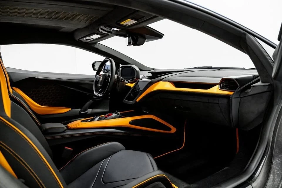 2024 Lamborghini Revuelto - Image 8 of 20