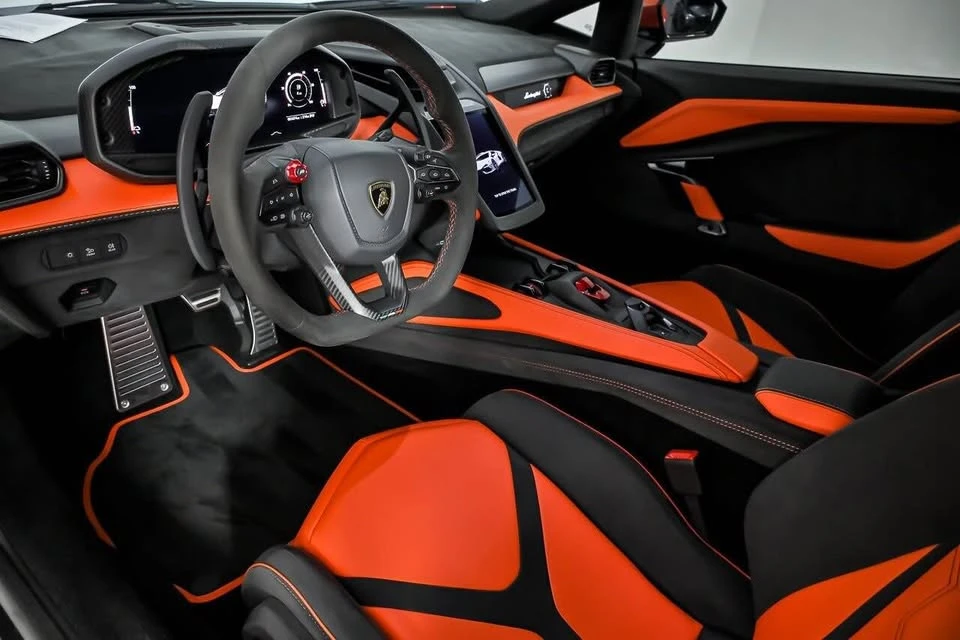 2024 Lamborghini Revuelto - Image 7 of 11