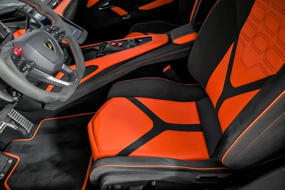2024 Lamborghini Revuelto - Image 8 of 11