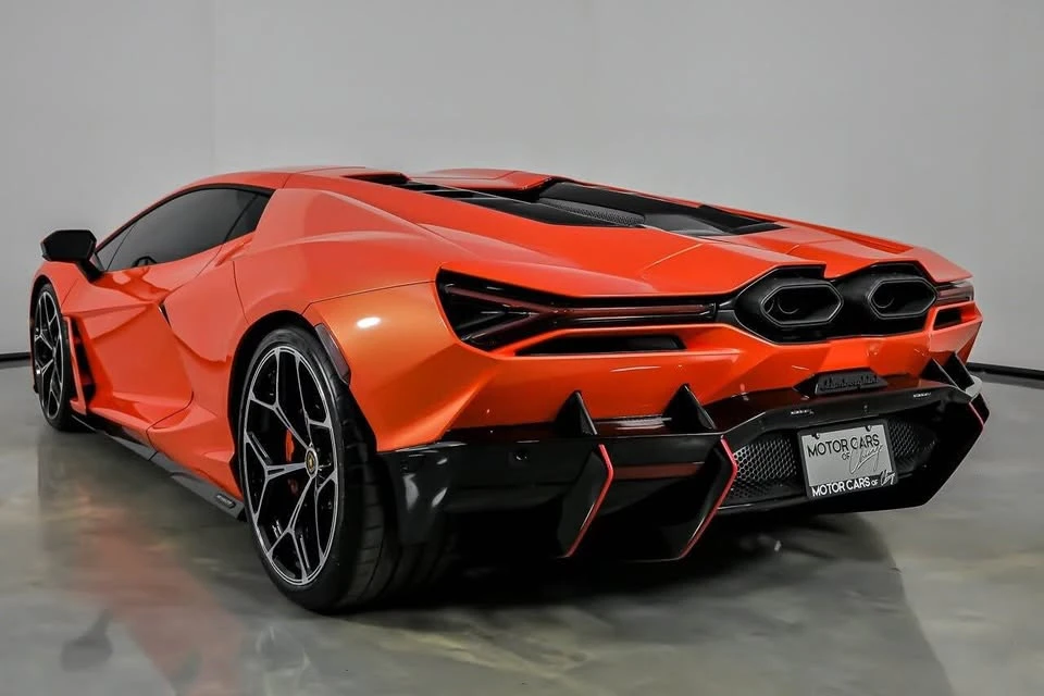 2024 Lamborghini Revuelto - Image 4 of 11