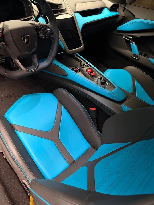 2024 Lamborghini Revuelto - Image 5 of 7