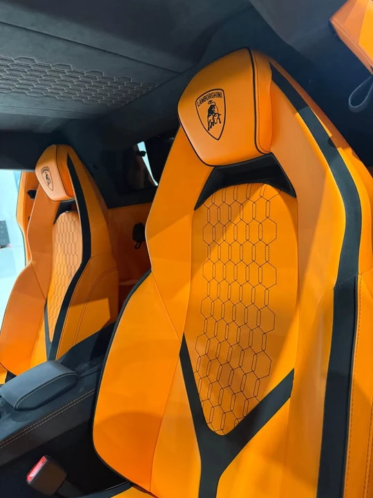 2024 Lamborghini Revuelto - Image 8 of 8