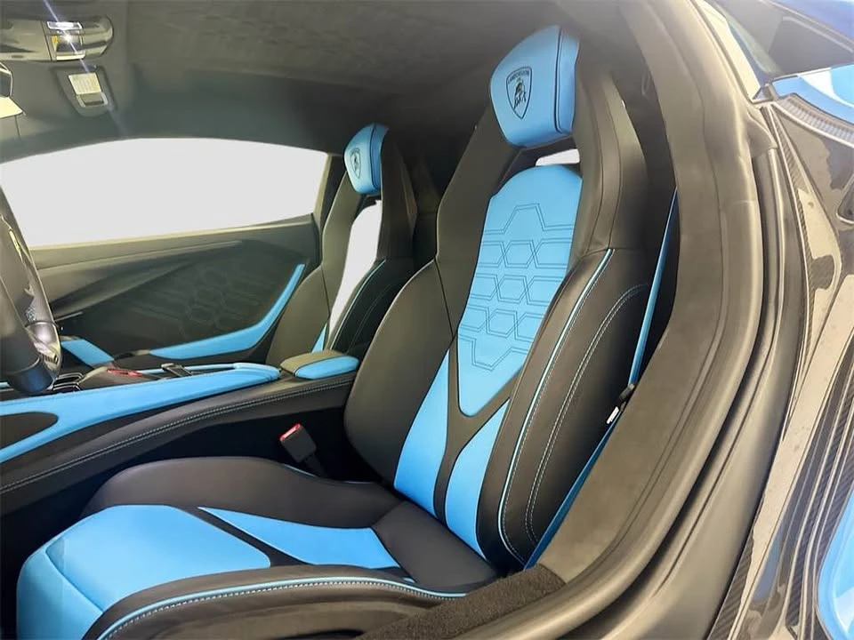 2024 Lamborghini Revuelto - Image 12 of 17