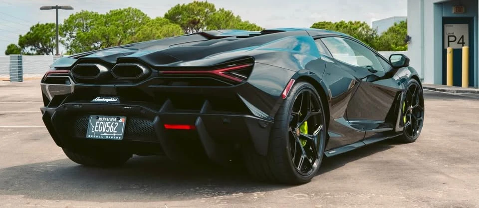 2024 Lamborghini Revuelto - Image 10 of 14