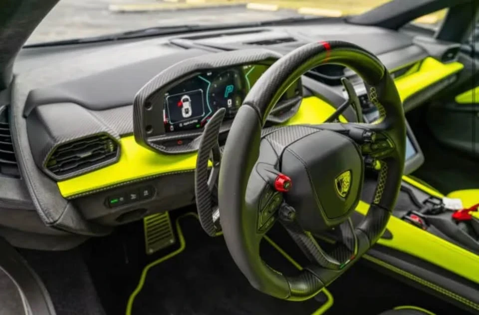 2024 Lamborghini Revuelto - Image 7 of 14