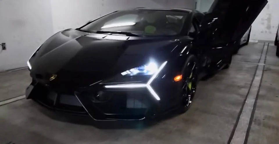 2024 Lamborghini Revuelto - Image 4 of 14