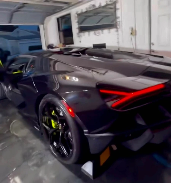 2024 Lamborghini Revuelto - Image 2 of 14