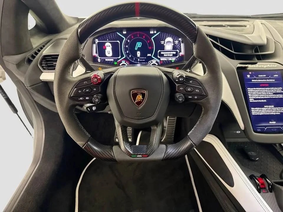 2024 Lamborghini Revuelto - Image 8 of 16