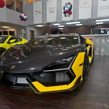 2024 Lamborghini Revuelto