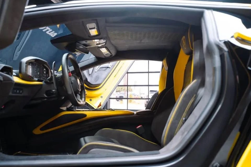 2024 Lamborghini Revuelto - Image 14 of 20