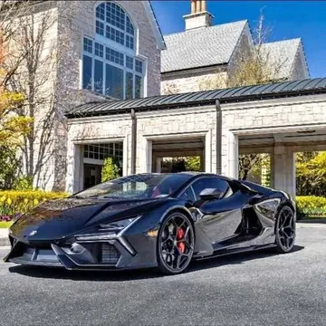 2024 Lamborghini Revuelto Standard