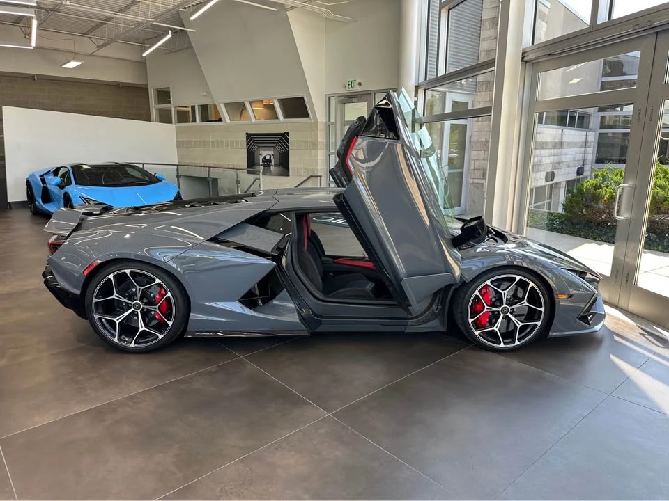 2024 Lamborghini Revuelto - Image 2 of 6