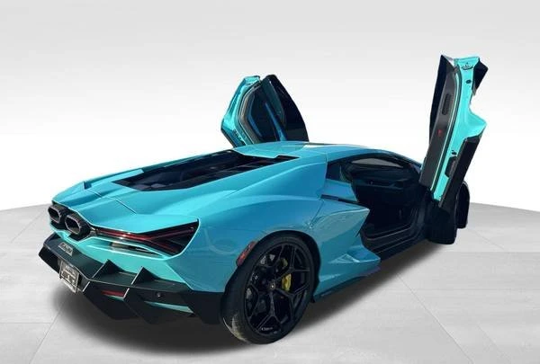 2024 Lamborghini Revuelto - Image 16 of 20