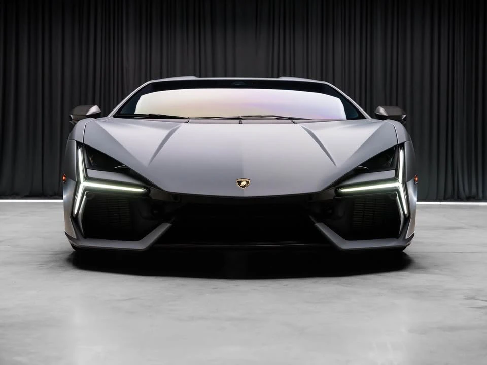 2024 Lamborghini Revuelto - Image 14 of 19