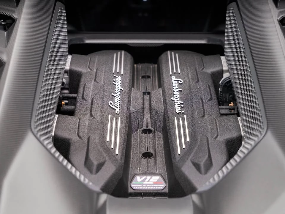 2024 Lamborghini Revuelto - Image 8 of 19