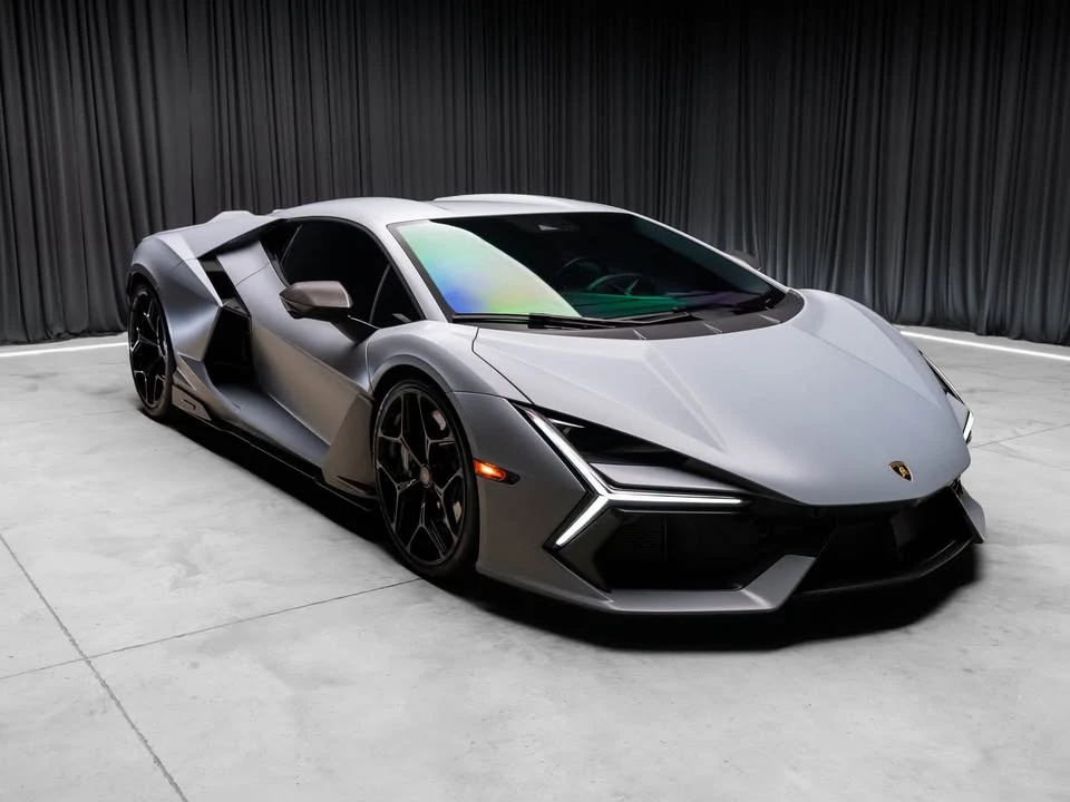 2024 Lamborghini Revuelto - Image 2 of 19