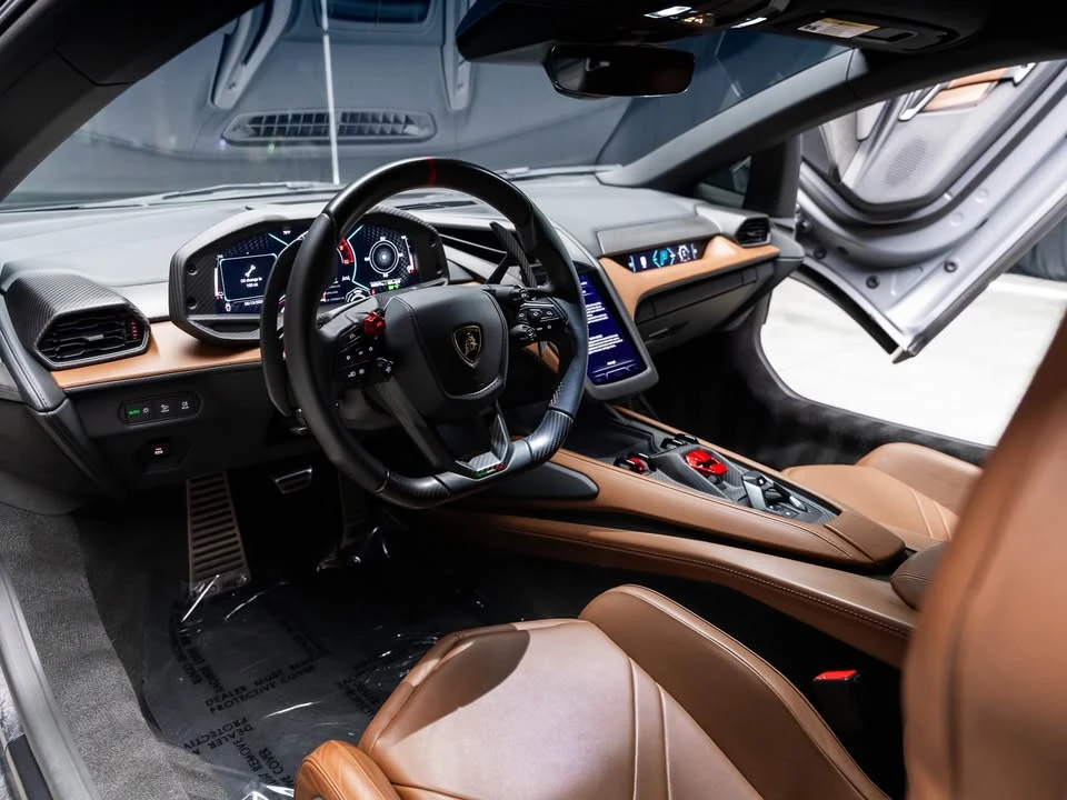 2024 Lamborghini Revuelto - Image 7 of 19