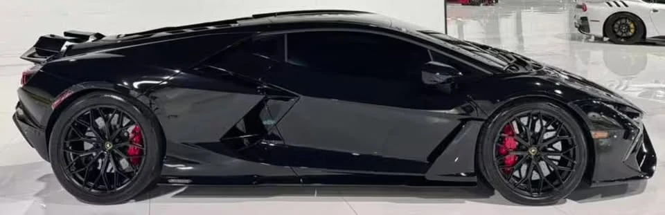2024 Lamborghini Revuelto - Image 3 of 8
