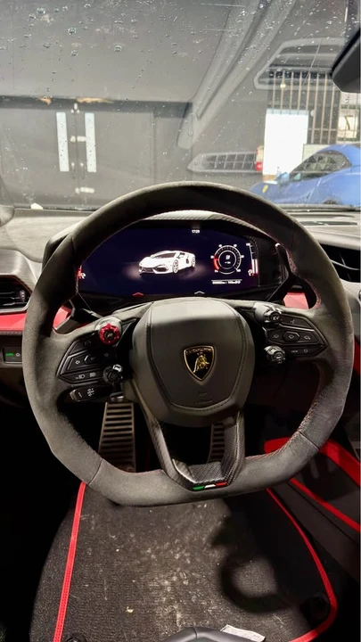 2024 Lamborghini Revuelto - Image 10 of 15