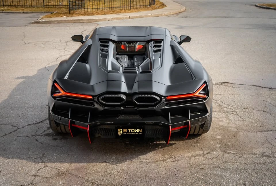 2024 Lamborghini Revuelto - Image 8 of 16