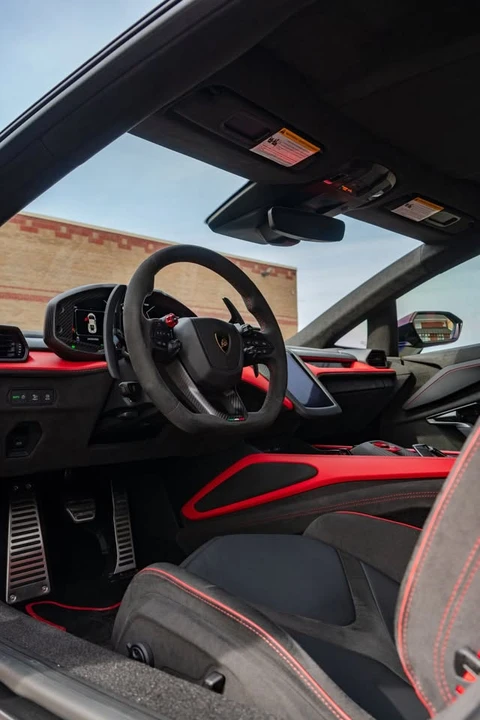 2024 Lamborghini Revuelto - Image 15 of 16