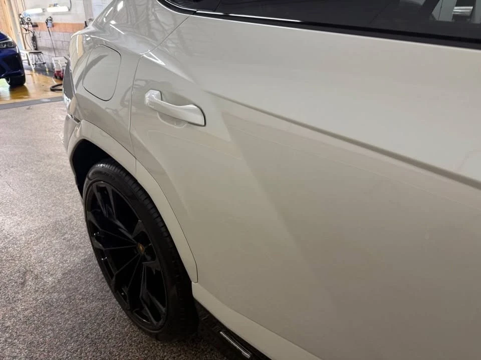 2024 Lamborghini Urus - Image 13 of 18