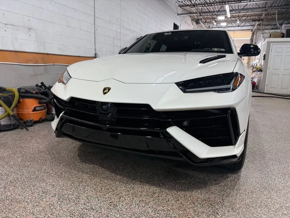 2024 Lamborghini Urus - Image 5 of 18