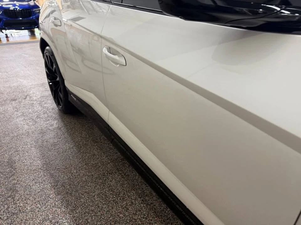 2024 Lamborghini Urus - Image 11 of 18