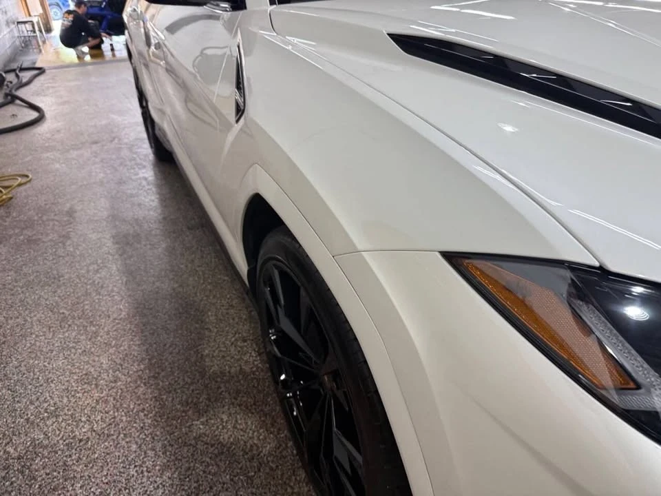 2024 Lamborghini Urus - Image 9 of 18