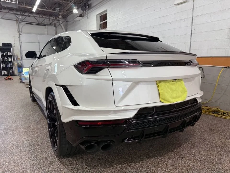 2024 Lamborghini Urus - Image 18 of 18