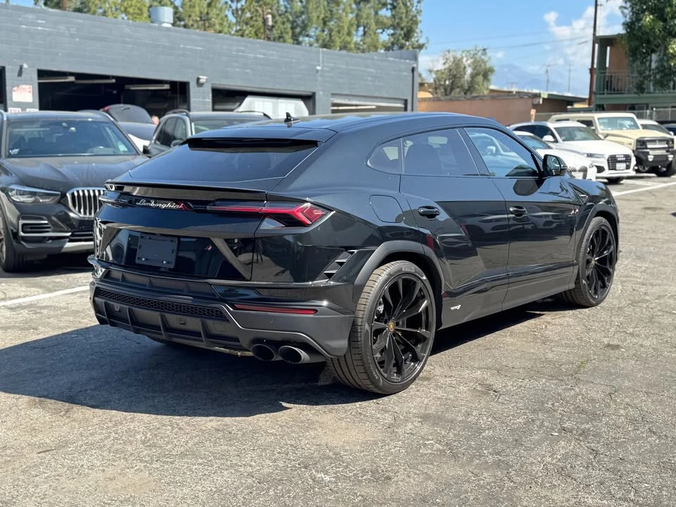 2024 Lamborghini Urus - Image 5 of 20