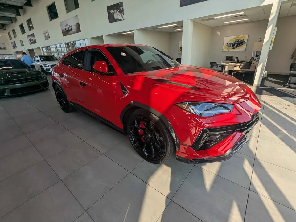 2024 Lamborghini Urus - Image 4 of 10