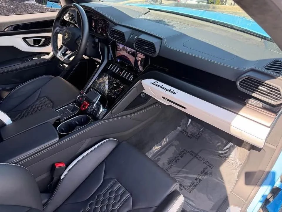 2024 Lamborghini Urus S - Image 14 of 19