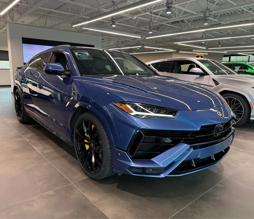 2024 Lamborghini Urus S - Image 2 of 8