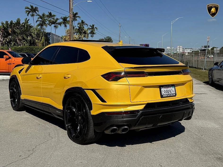 2024 Lamborghini Urus - Image 11 of 20