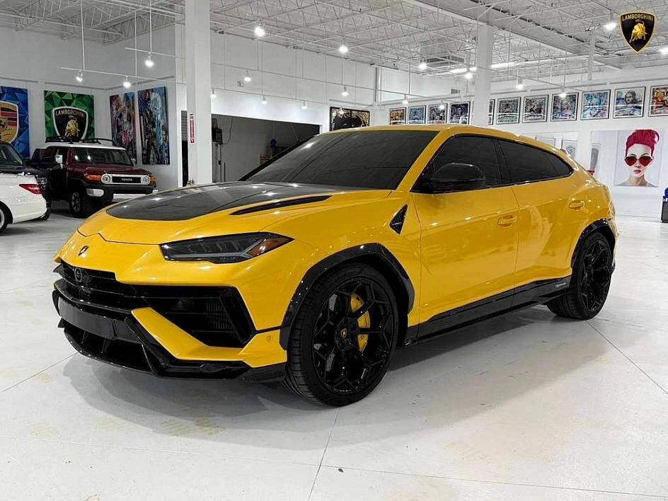 2024 Lamborghini Urus - Image 16 of 20