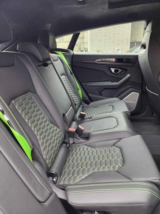 2024 Lamborghini Urus - Image 16 of 18