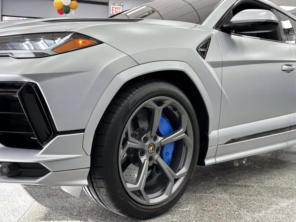 2024 Lamborghini Urus - Image 10 of 16